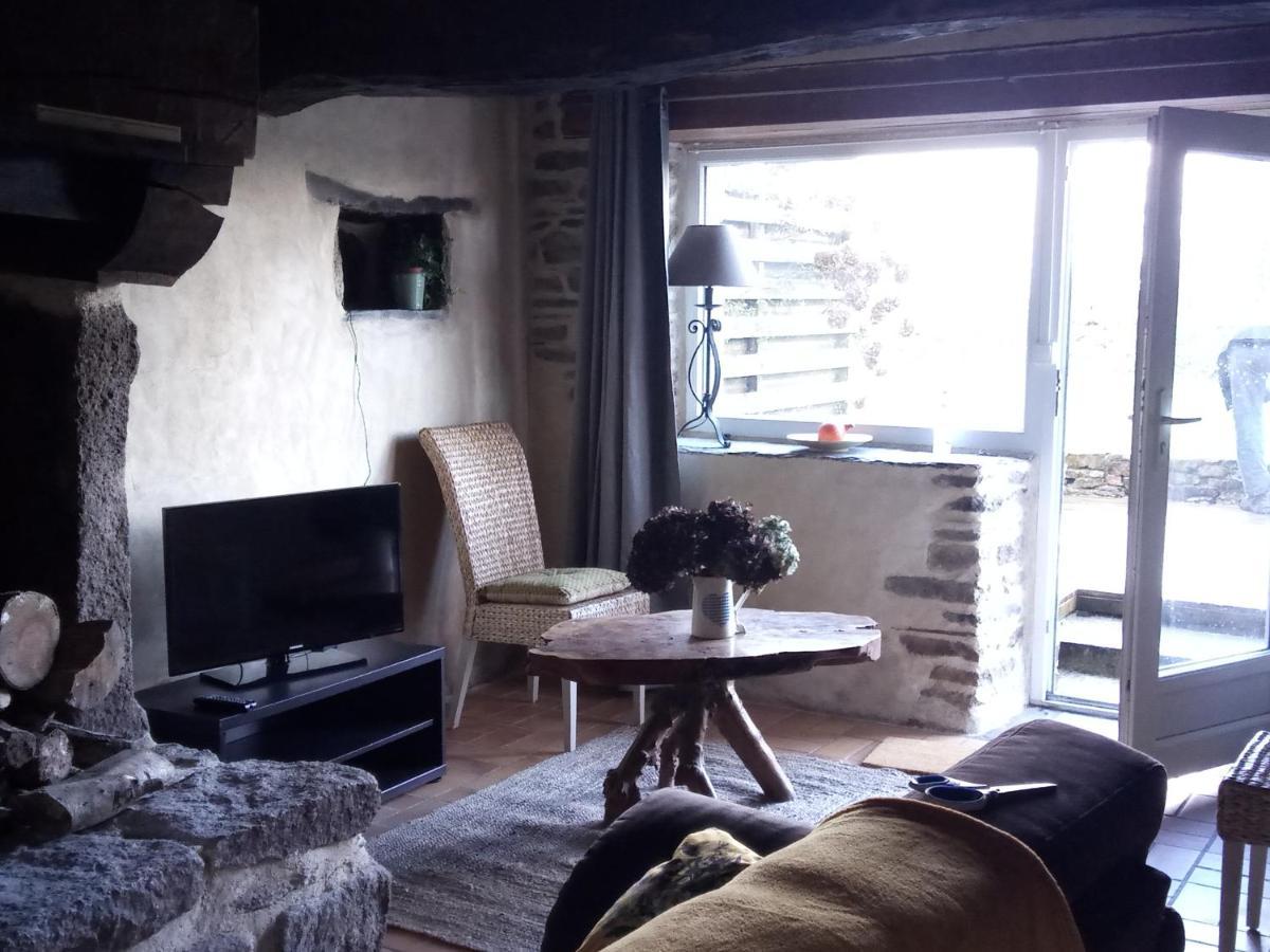 Petite Maison Dans Les Monts D'Arree Ty Coz Commana Exteriér fotografie